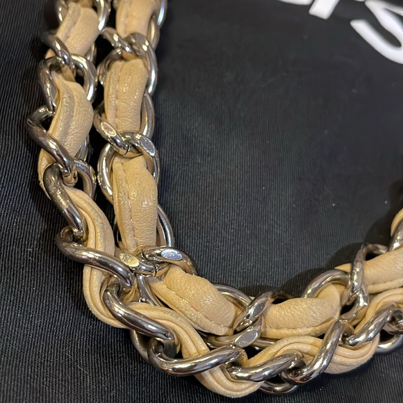 Chanel jumbo single flap bought at Yoogie’s Closet had it cleaned touched up - Picture 2 of 15